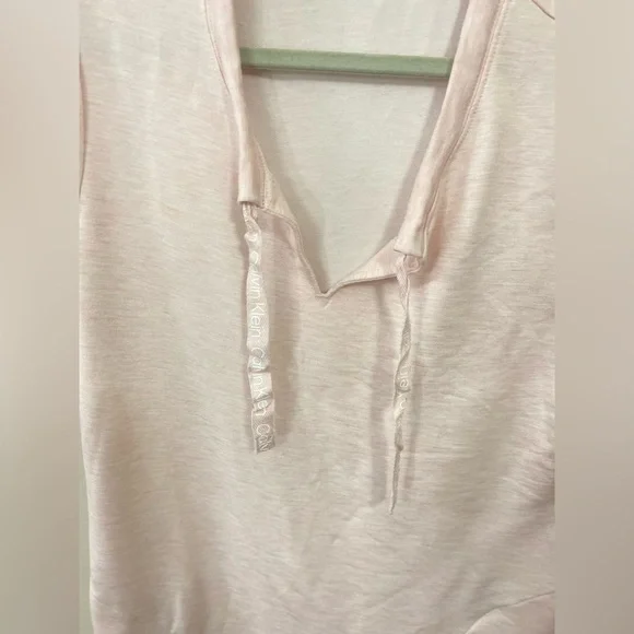 Women’s CALVIN KLEIN Pink Casual Athletic Clean Girl V Neck Dress Shirt Size L - Picture 3 of 12